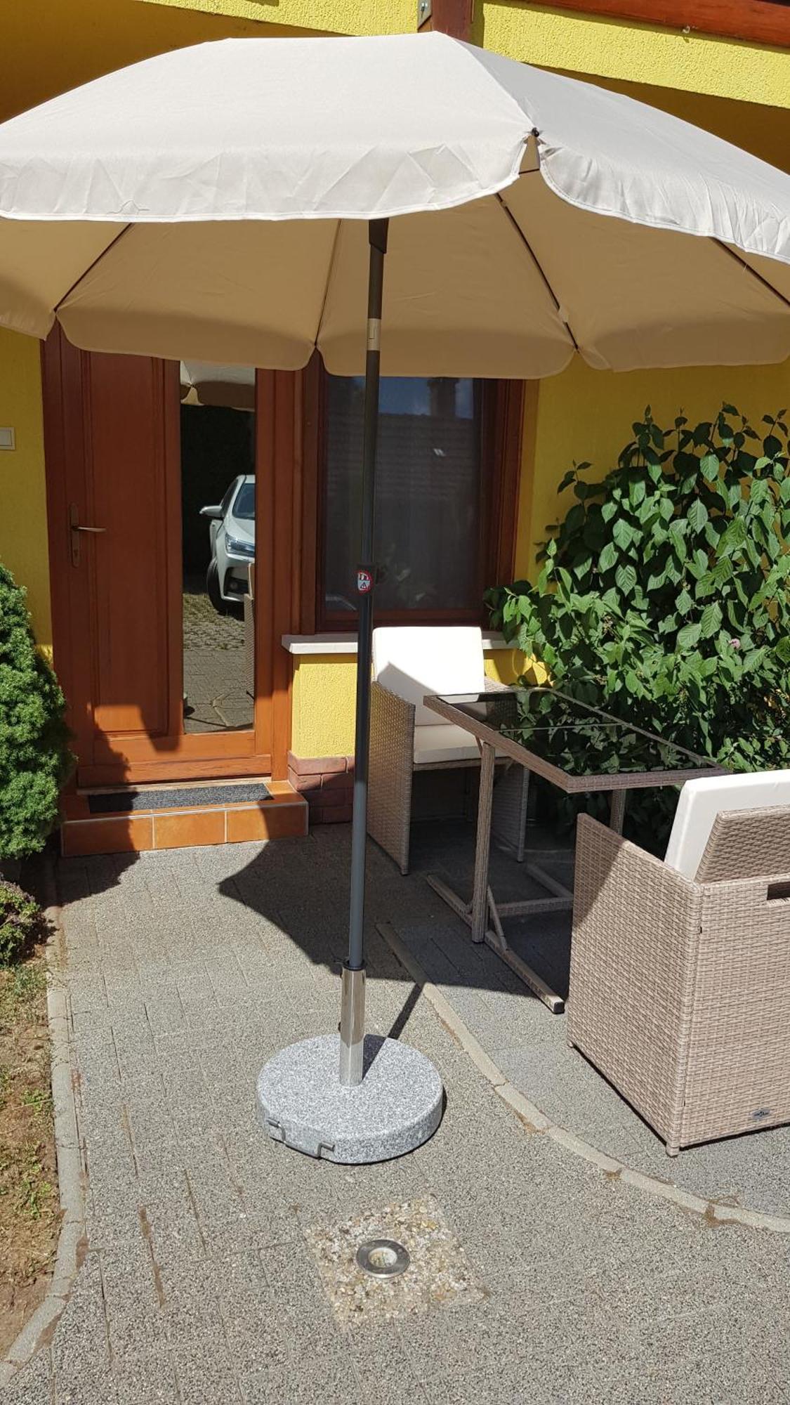 Okker Apartman Gyula Exterior photo